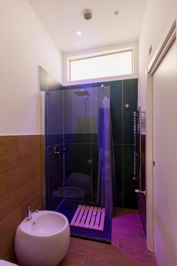 Exclusive Parking Flat X 4 Near Metro 1 Salvator Rosa Apartment เนเปิลส์ ภายนอก รูปภาพ