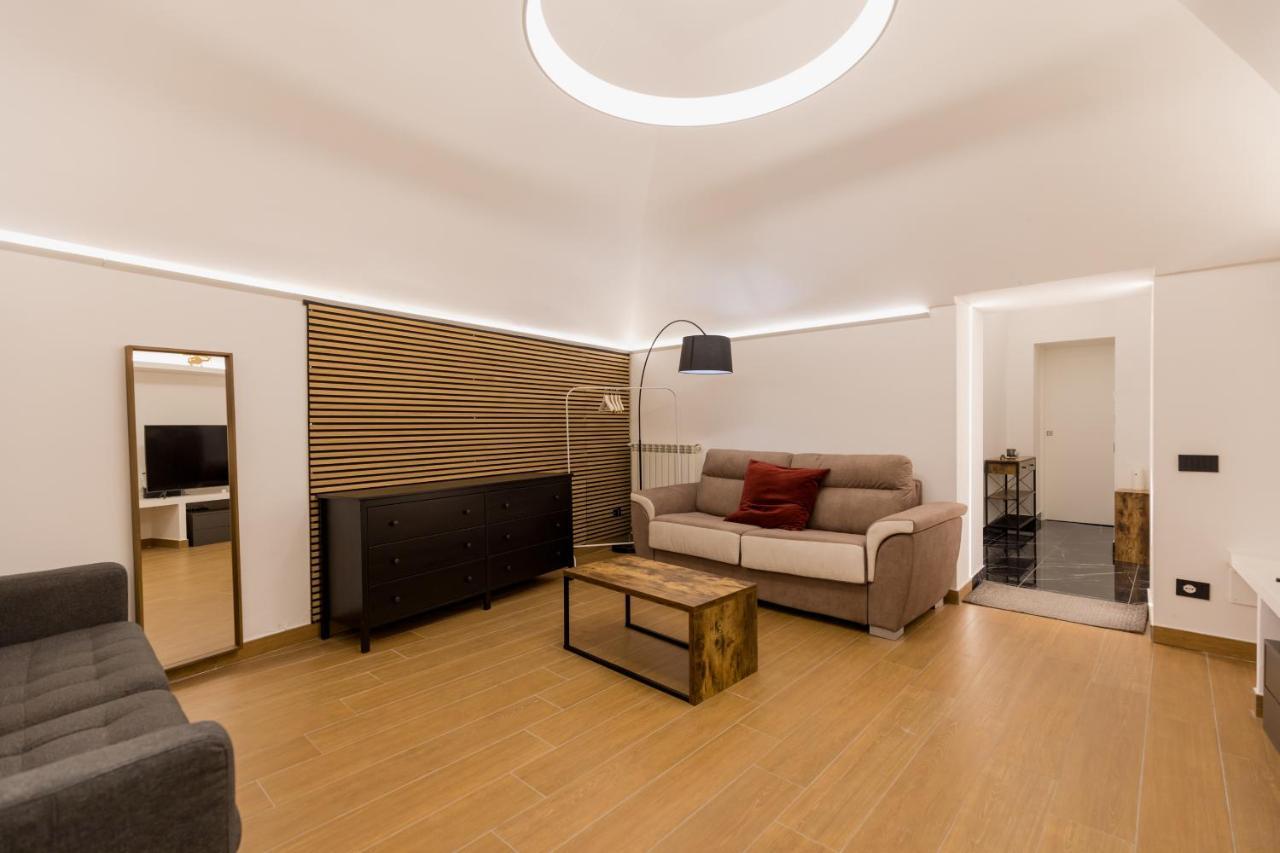 Exclusive Parking Flat X 4 Near Metro 1 Salvator Rosa Apartment เนเปิลส์ ภายนอก รูปภาพ