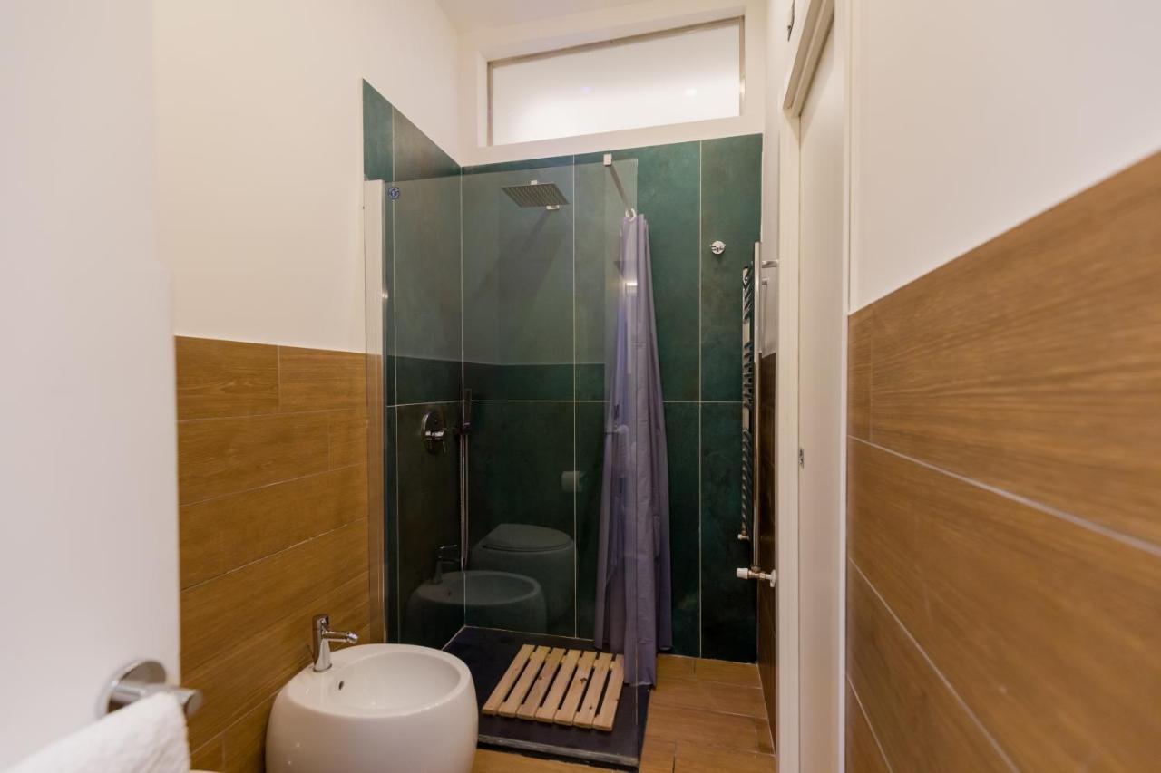 Exclusive Parking Flat X 4 Near Metro 1 Salvator Rosa Apartment เนเปิลส์ ภายนอก รูปภาพ