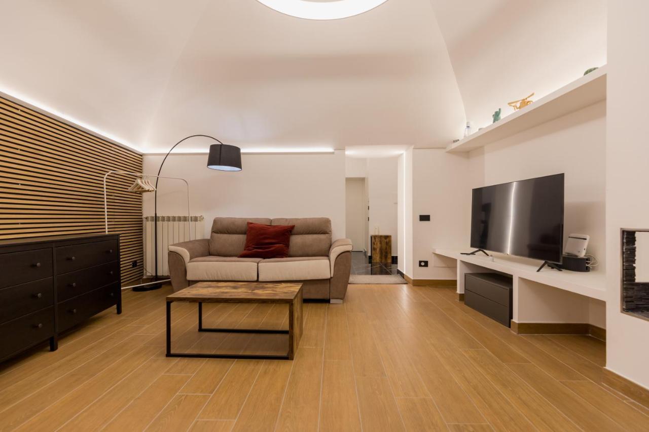 Exclusive Parking Flat X 4 Near Metro 1 Salvator Rosa Apartment เนเปิลส์ ภายนอก รูปภาพ